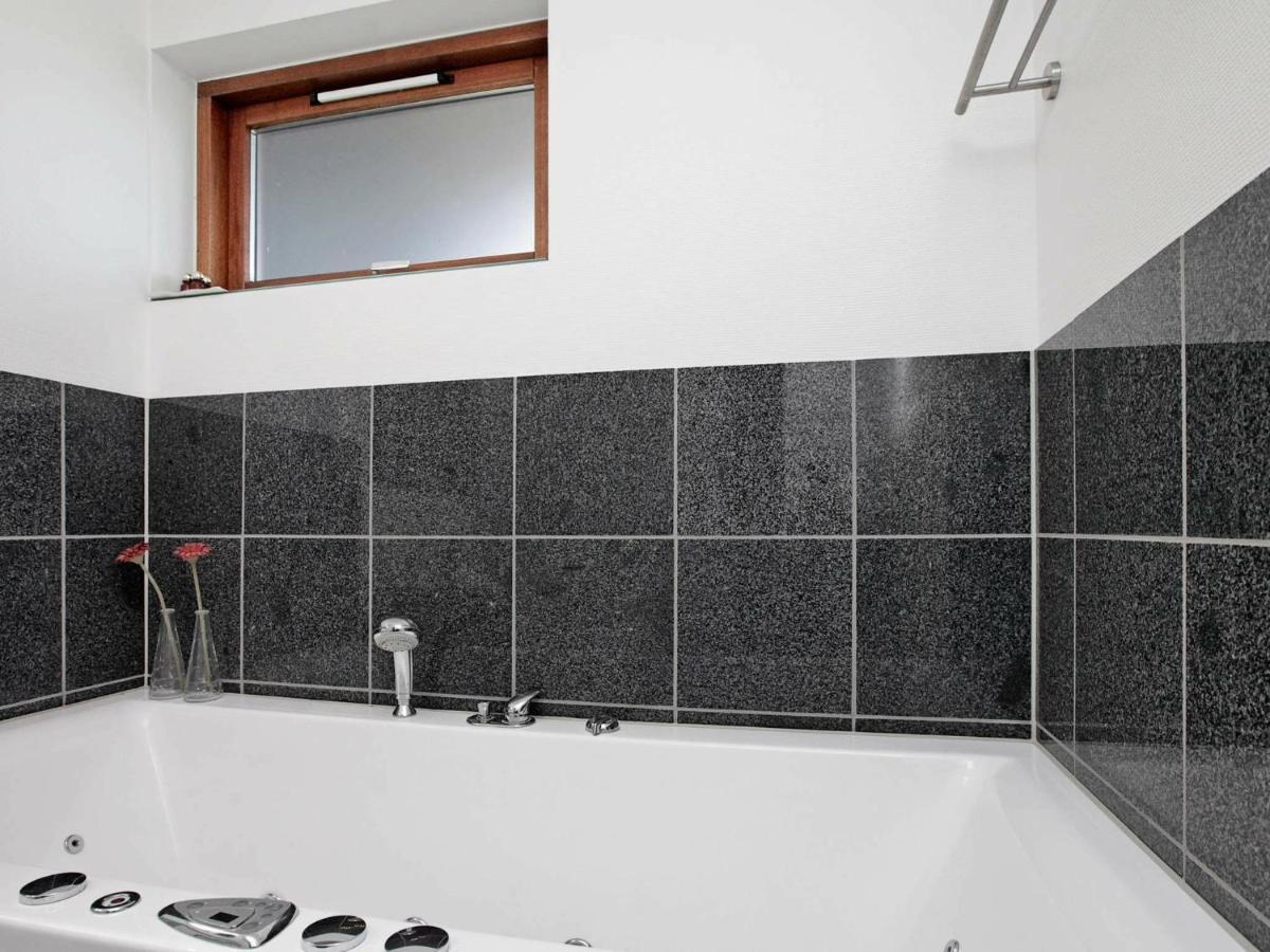 6 Person Holiday Home In Bogense Bagian luar foto