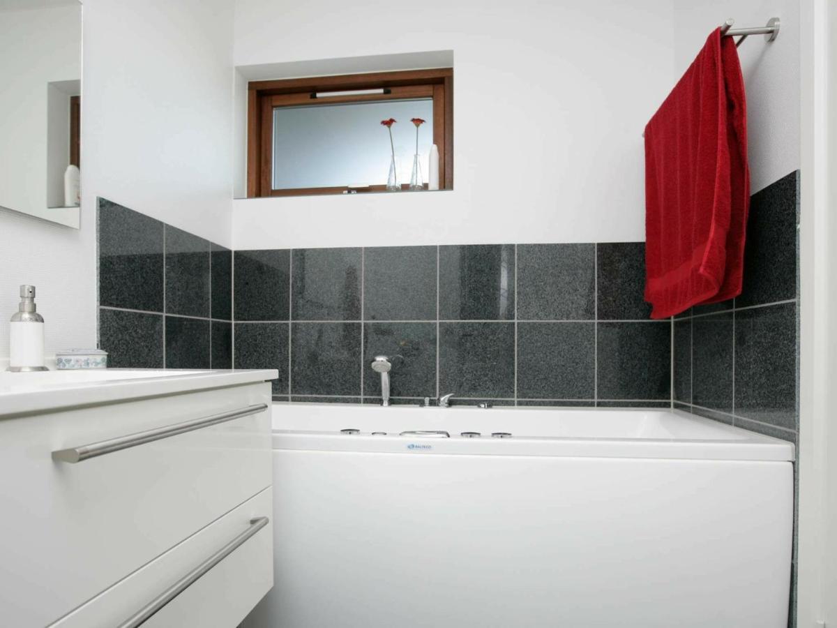 6 Person Holiday Home In Bogense Bagian luar foto